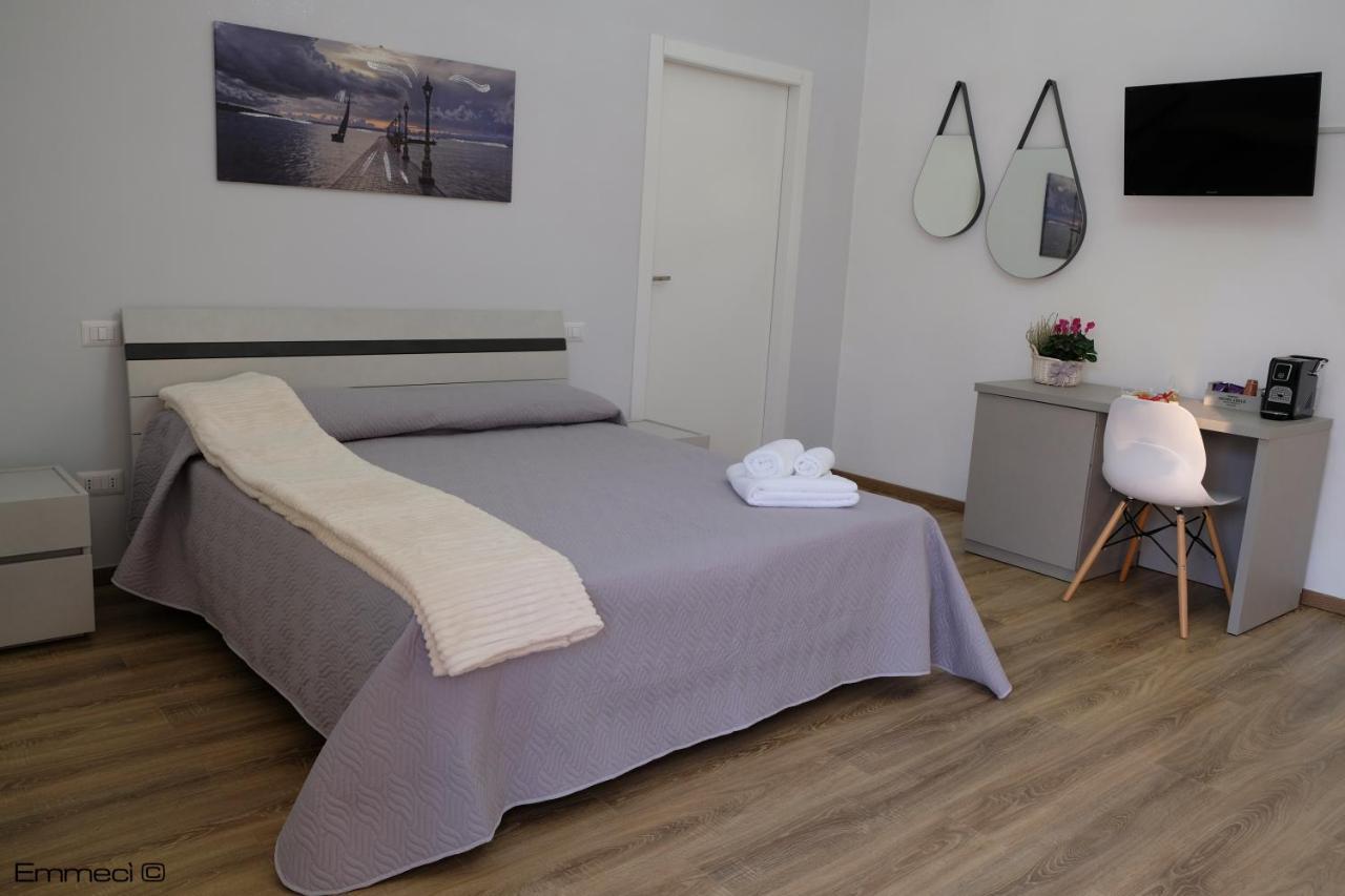 Madonna Delle Grazie Hotell Laterza Exteriör bild